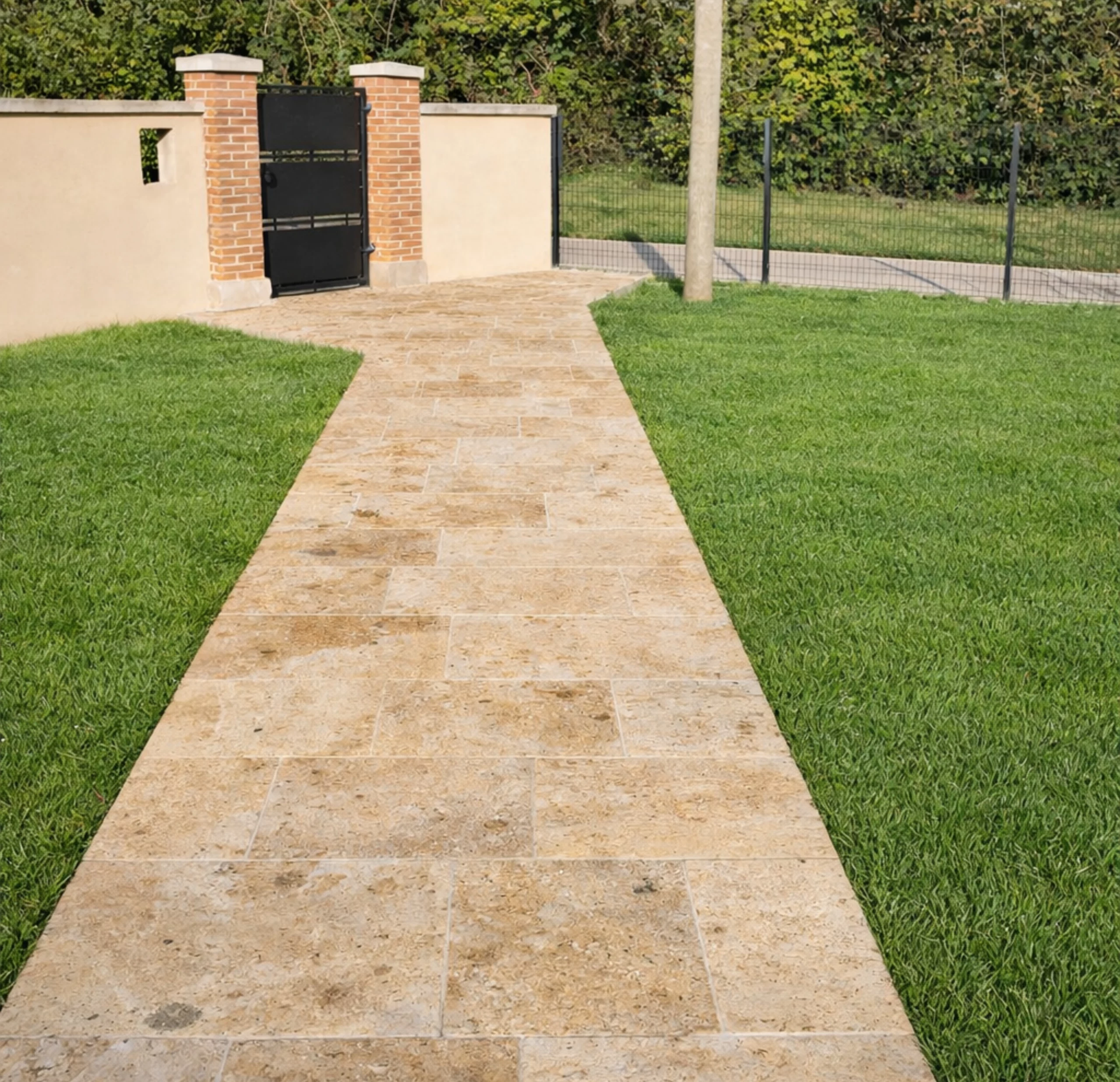 Travertin 1er, 2e ou 3e choix : quelles différences et comment choisir ?